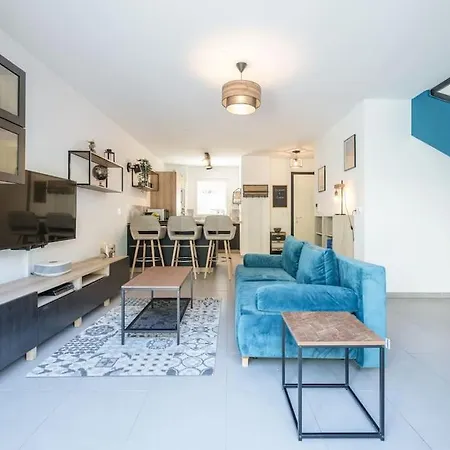 Eden - Maison De Au Coeur De Menton, A 7 Minutes Holiday home Menton